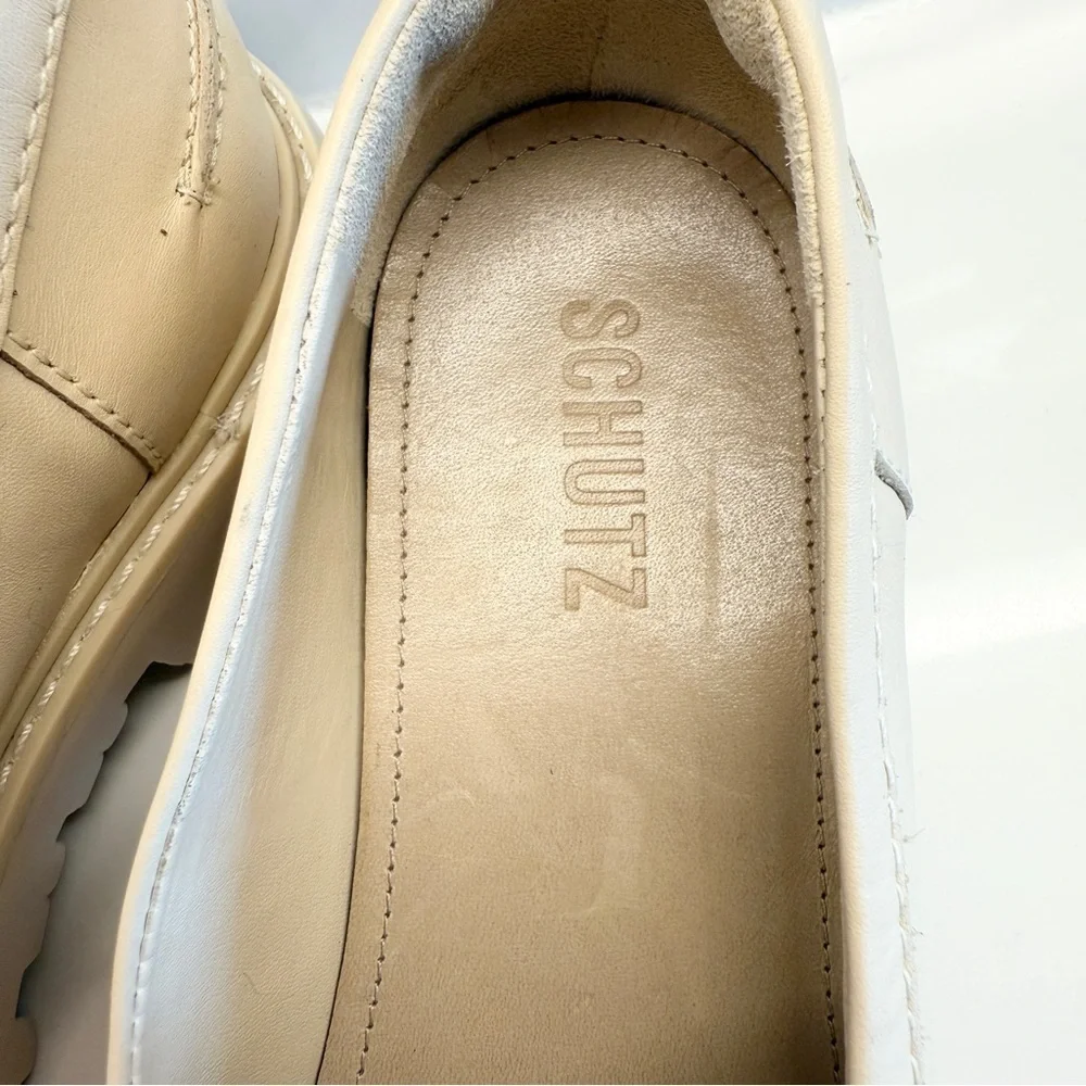 Schutz Women's Christie Weekend Ivory Loafers 7.5 Slip-On Lug Sole Casual Shoes